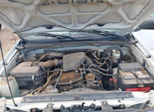 Load image into Gallery viewer, 2009 Toyota Tacoma 2.7L (VIN X, 5Th Digit, 2TRFE Used Engine, 4 Cylinder) Used Engine 2.7L used engine for sale VIN X