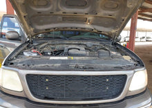 Load image into Gallery viewer, 2003 Ford F150 Used Engine 5.4L, VIN M 8Th Digit, SOHC, CNG 115K miles