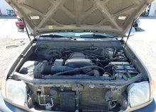 Load image into Gallery viewer, 2002 Toyota Tundra Used Engine 4.7L VIN T, 5Th Digit, 2UZFE Used Engine, 8 Cylinder