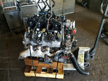 Load image into Gallery viewer, 2000 Chevy Truck-Silverado 5.3L With 139K Miles Warranty Included! used engine for sale