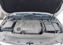Load image into Gallery viewer, 2017 Cadillac XTS engine bay, stock 45468933 | TheCarPart
