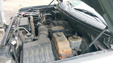 Load and play video in Gallery viewer, Used 2010 Ford F-150 4.6L V8 Engine – VIN 8
