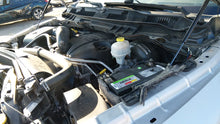 Load and play video in Gallery viewer, Used 2014 RAM 1500 5.7L V8 Engine – VIN T
