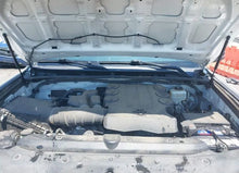 Load image into Gallery viewer, 2014 Toyota 4runner Used Engine 4.0L, VIN U, 5Th Digit, 1GRFE Used Engine, 6 Cylinder Only 68K Miles
