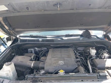 Load image into Gallery viewer, 2015 Toyota Tundra Used Engine 5.7L, VIN Y 5Th Digit, 3URFE Used Engine Woth 98K Miles
